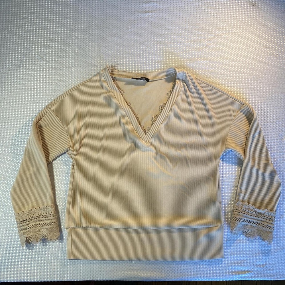 Cream V-Neck Long Sleeve Top with Lace Trim